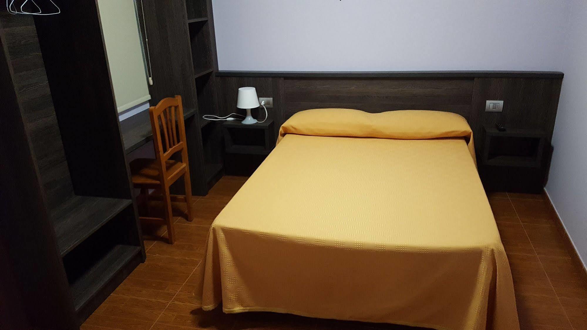 Pension Restaurante Casa Camino Palas de Rei Екстериор снимка